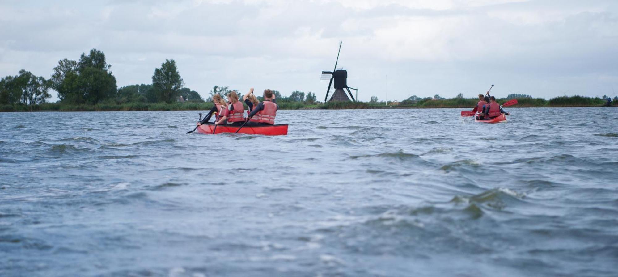 Groepsaccommodatie Fries En Fruitig Nijhuizum Exterior foto